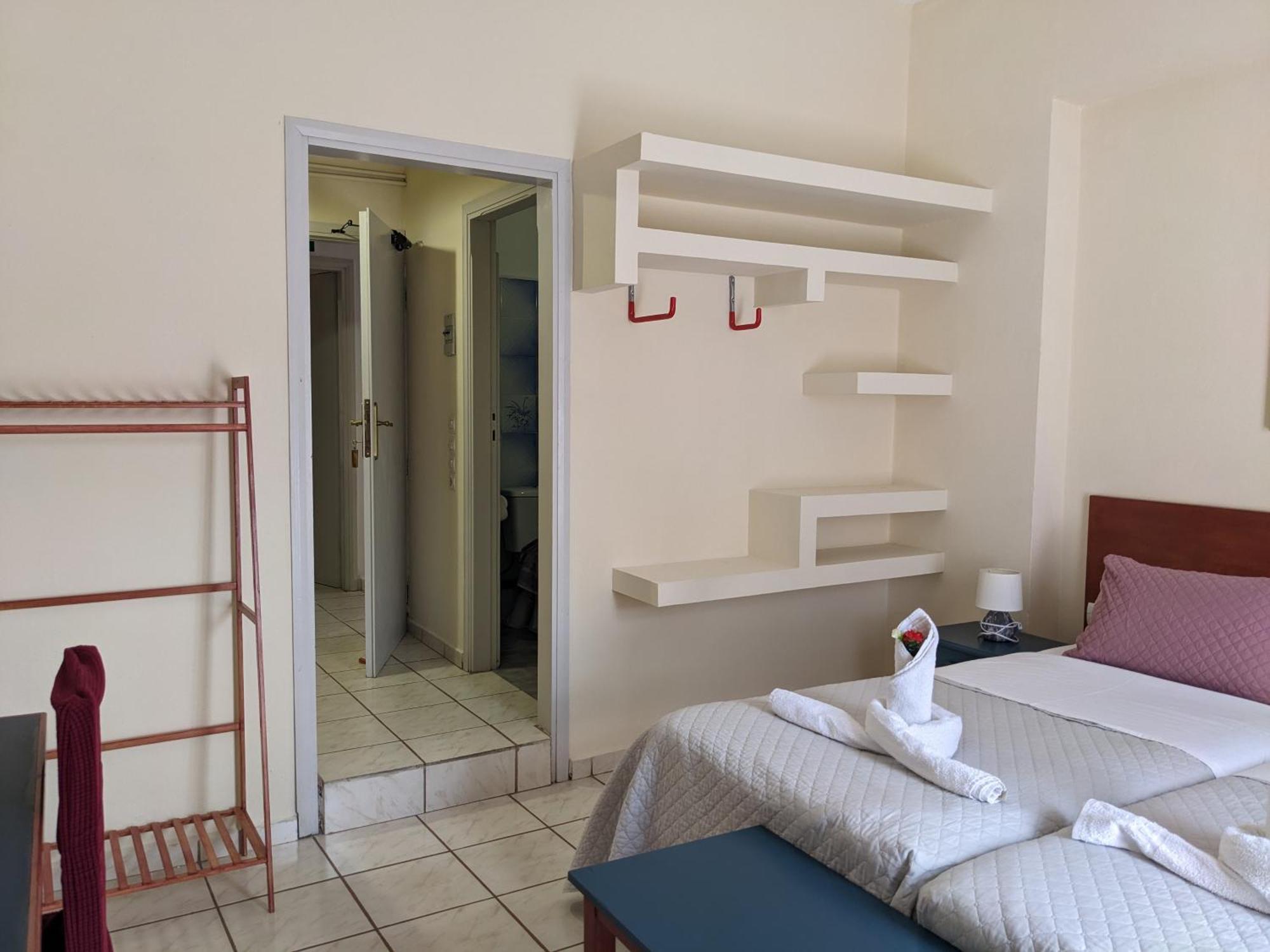 Pension Irene Sougia Bagian luar foto